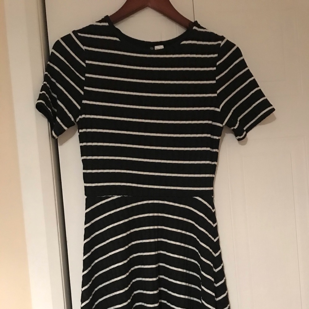 H&M DRESS